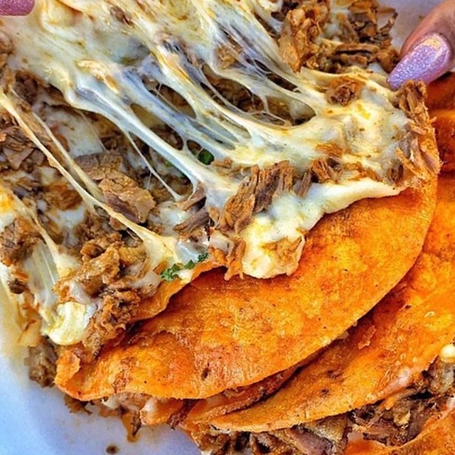 Abigail’s tacos | restaurant | Wilmington, CA 90744, USA | 2139157754 OR +1 213-915-7754