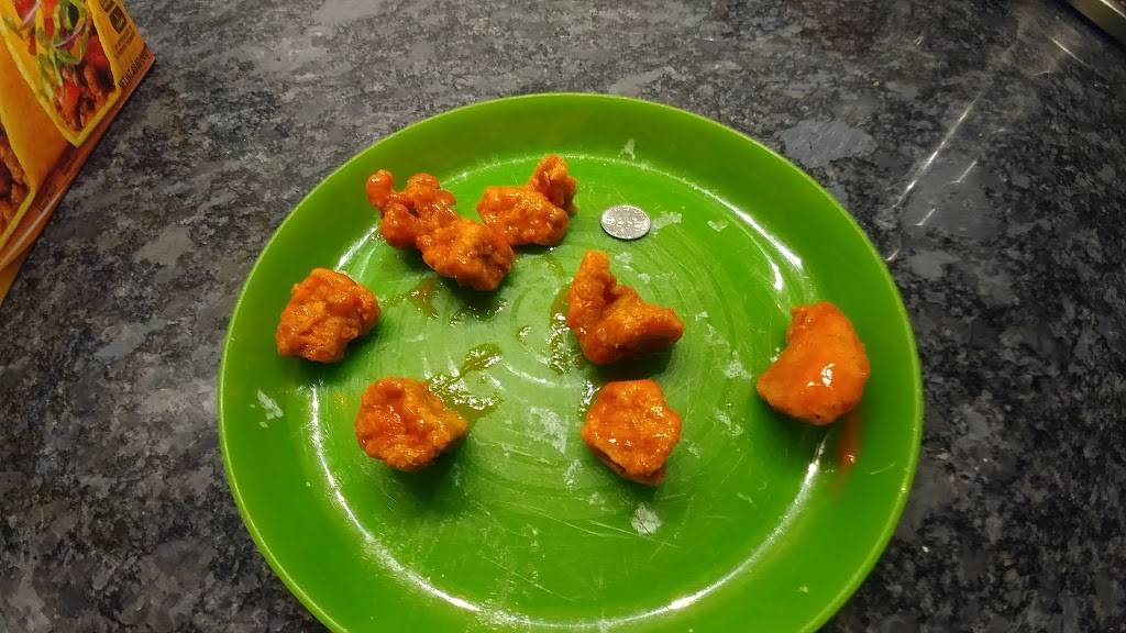 Pats Pizza & Pasta | restaurant | 160 S Main St, Newark, DE 19711, USA | 3027380808 OR +1 302-738-0808