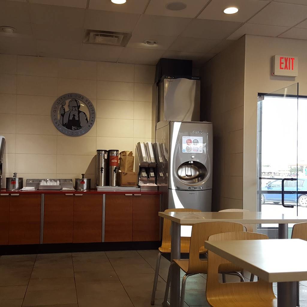 Wendys | restaurant | 5555 N Jim Miller Rd, Dallas, TX 75228, USA | 2142720472 OR +1 214-272-0472