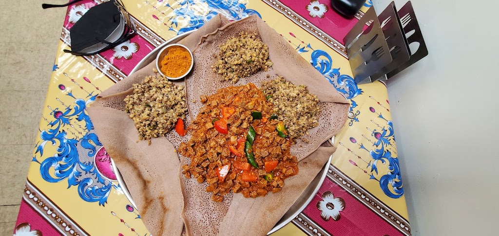 Golf 1st Ethiopian Restaurant | restaurant | 10 S Havana St Ste 110, Aurora, CO 80012, USA | 3033404555 OR +1 303-340-4555