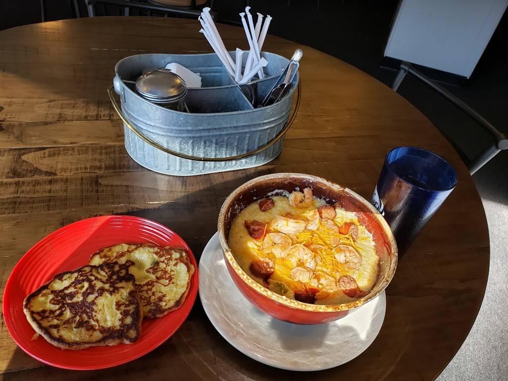 Boss Hogg’s Restaurant | restaurant | 11728 US-68 E, Benton, KY 42025, USA | 2703548116 OR +1 270-354-8116