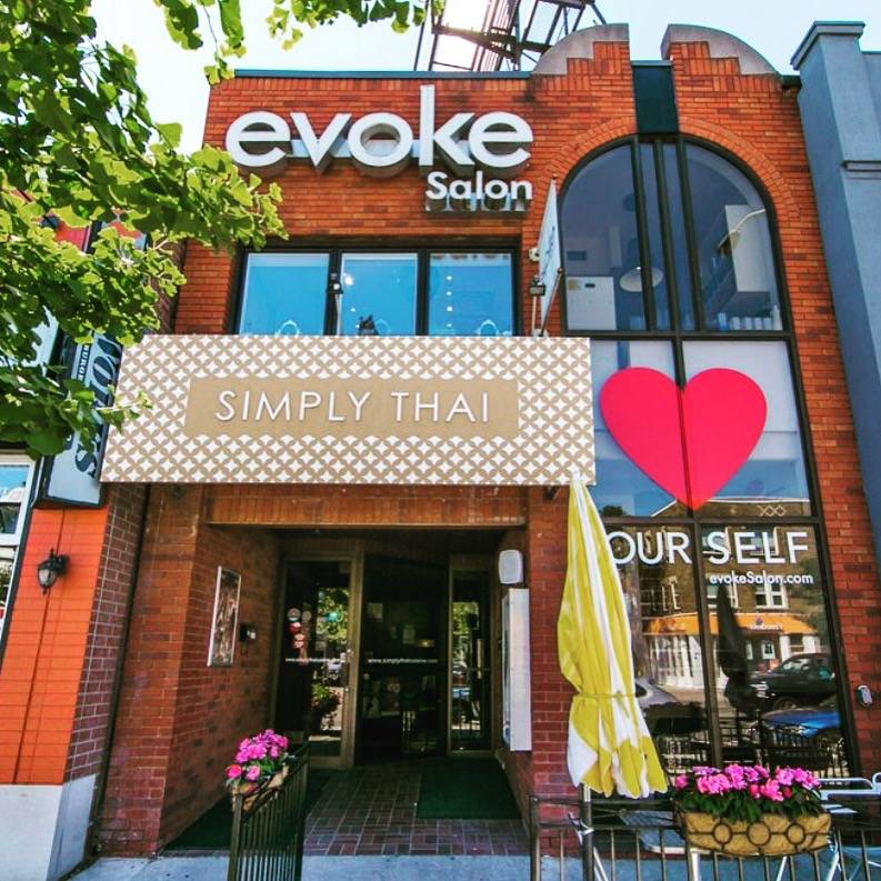 Simply Thai Cuisine | restaurant | 2253 Bloor St W, Toronto, ON M6S 1N8, Canada | 4167698866 OR +1 416-769-8866