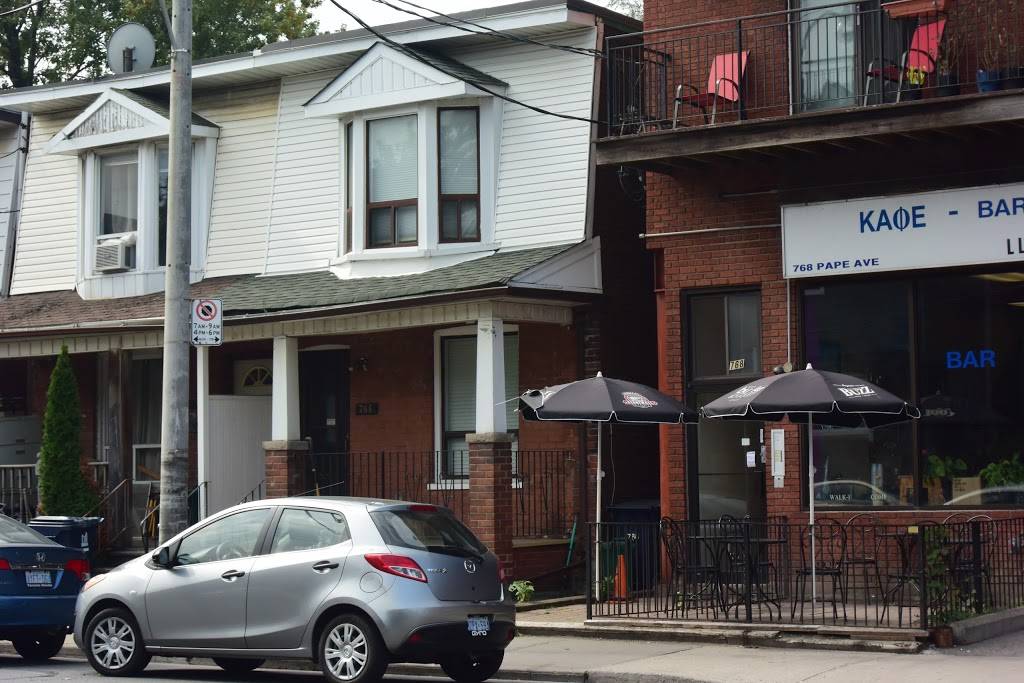 Levos Cafe | restaurant | 768 Pape Ave, Toronto, ON M4K 3S7, Canada | 4167785906 OR +1 416-778-5906