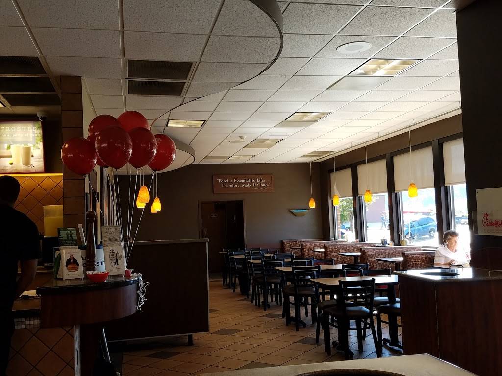 Chick-fil-A | restaurant | 221 Williams St, Cumberland, MD 21502, USA | 3017220086 OR +1 301-722-0086