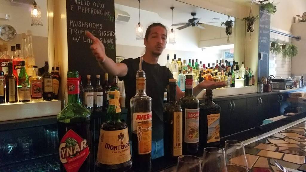 Trattoria al Volo | restaurant | 3417 Connecticut Ave NW, Washington, DC 20008, USA | 2026861233 OR +1 202-686-1233