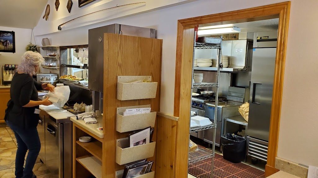 Village Cafe | restaurant | Sierra High Rte, Bridgeport, CA 93517, USA | 7609327071 OR +1 760-932-7071