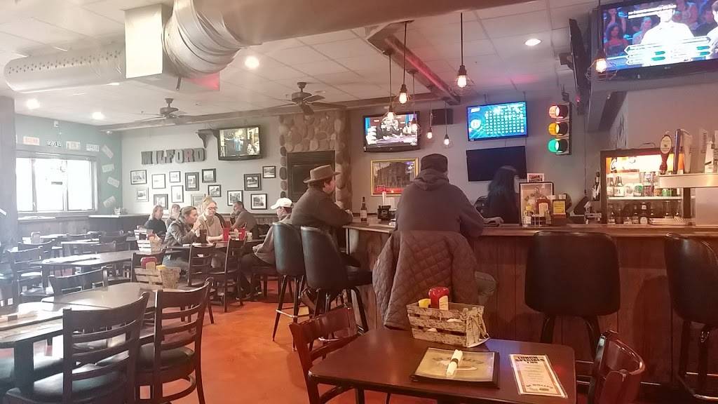 By Gollys Bar & Grill | restaurant | 714 Lila Ave, Milford, OH 45150, USA | 5132484444 OR +1 513-248-4444