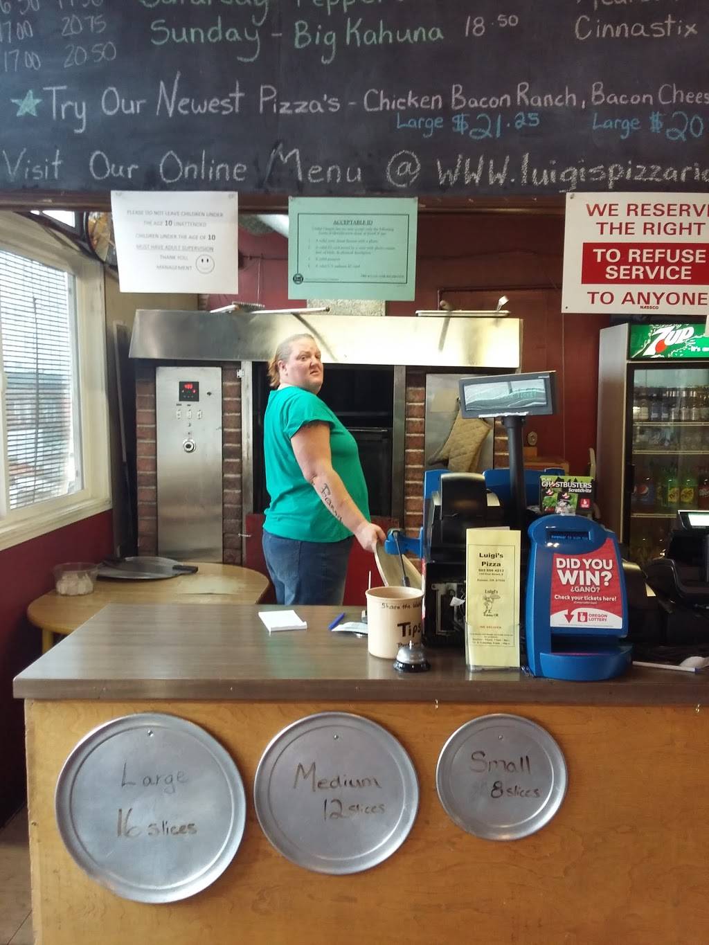 Luigis Pizza | restaurant | 119 E 1st St, Rainier, OR 97048, USA | 5035564213 OR +1 503-556-4213