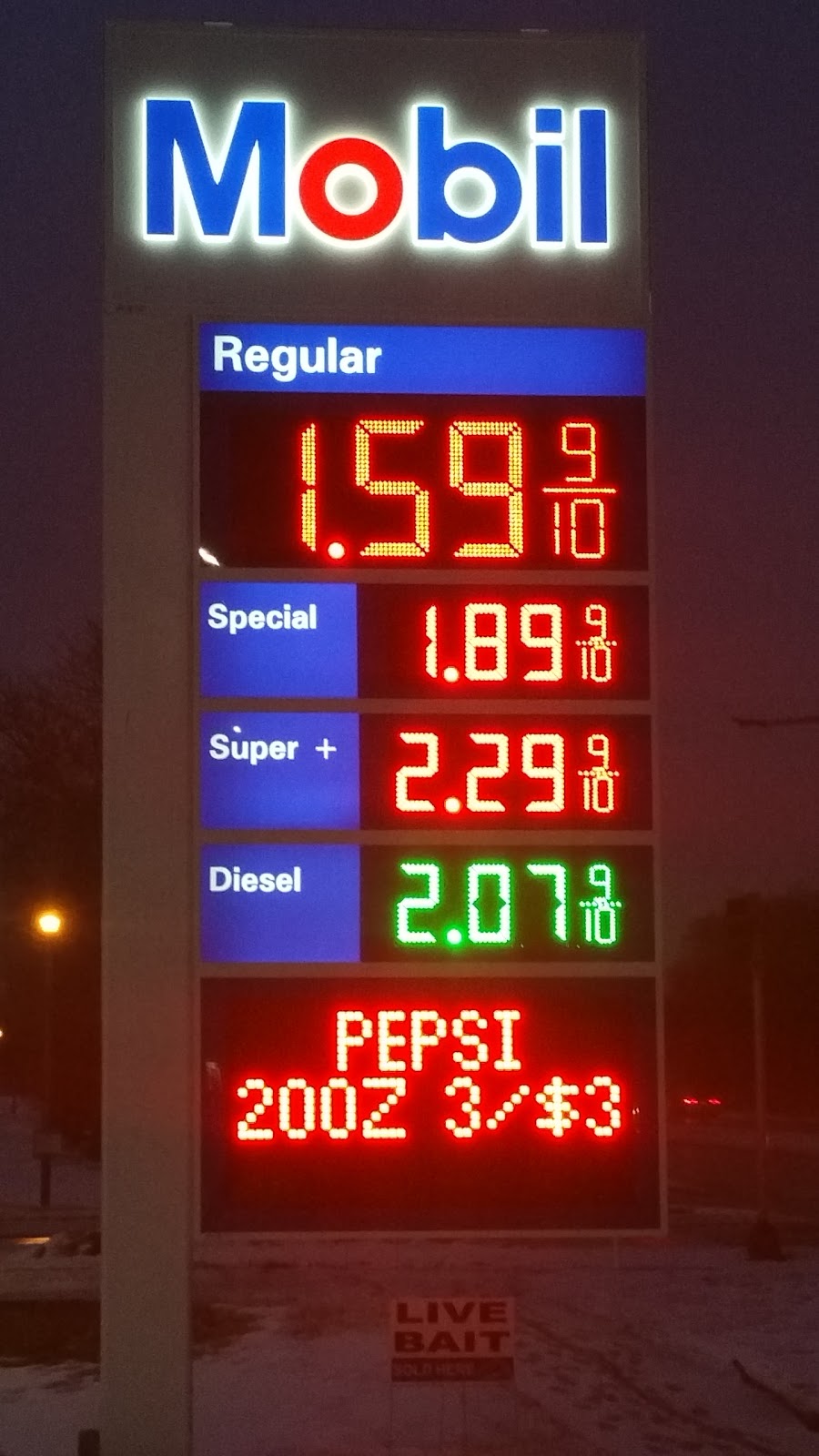 Kelleys Market | meal takeaway | 2601 Shopko Dr, Madison, WI 53704, USA | 6082448226 OR +1 608-244-8226