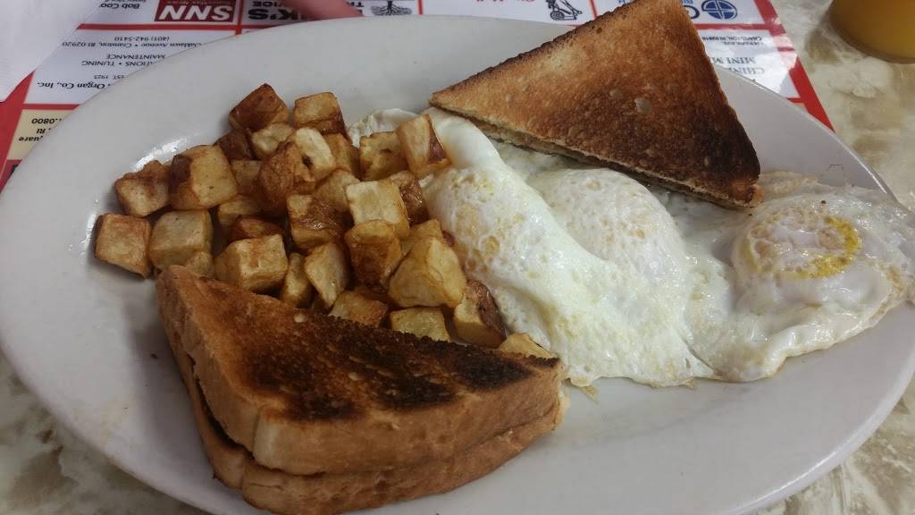 City Hall Diner | restaurant | 827 Park Ave, Cranston, RI 02910, USA | 4014671200 OR +1 401-467-1200