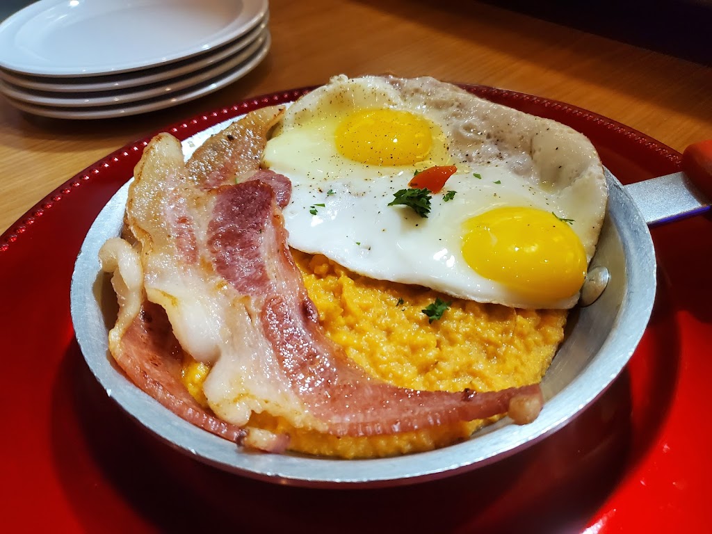 Embrace Restaurant | restaurant | 543 Berlin - Cross Keys Rd, Sicklerville, NJ 08081, USA | 8564839700 OR +1 856-483-9700