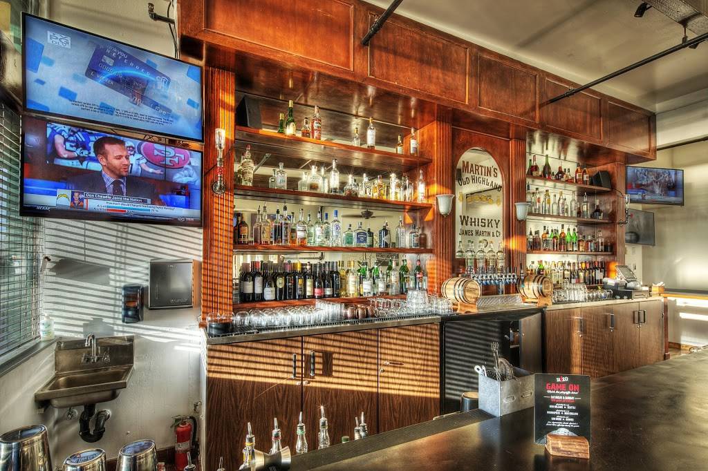 R/10 Social House | restaurant | 179 N Harbor Dr, Redondo Beach, CA 90277, USA | 3107982500 OR +1 310-798-2500