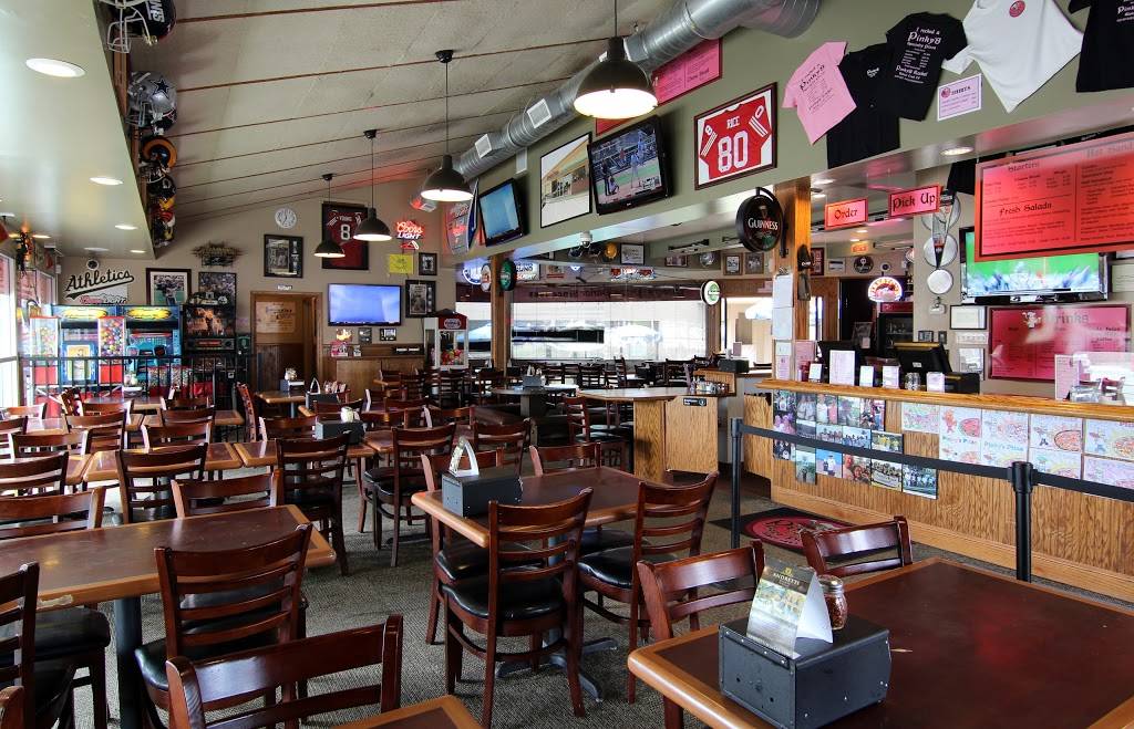 Pinkys Pizza & Pub | restaurant | 2085 N Broadway, Walnut Creek, CA 94596, USA | 9259395000 OR +1 925-939-5000