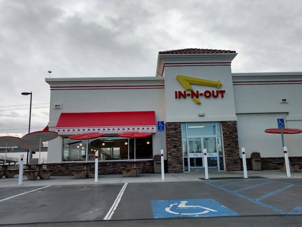 In-N-Out Burger | restaurant | 12569 S Crossing Dr, Riverton, UT 84096, USA | 8007861000 OR +1 800-786-1000