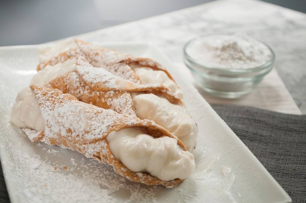 Nancys Pizza | restaurant | 4610, 5948 W Touhy Ave, Chicago, IL 60646, USA | 8476471577 OR +1 847-647-1577