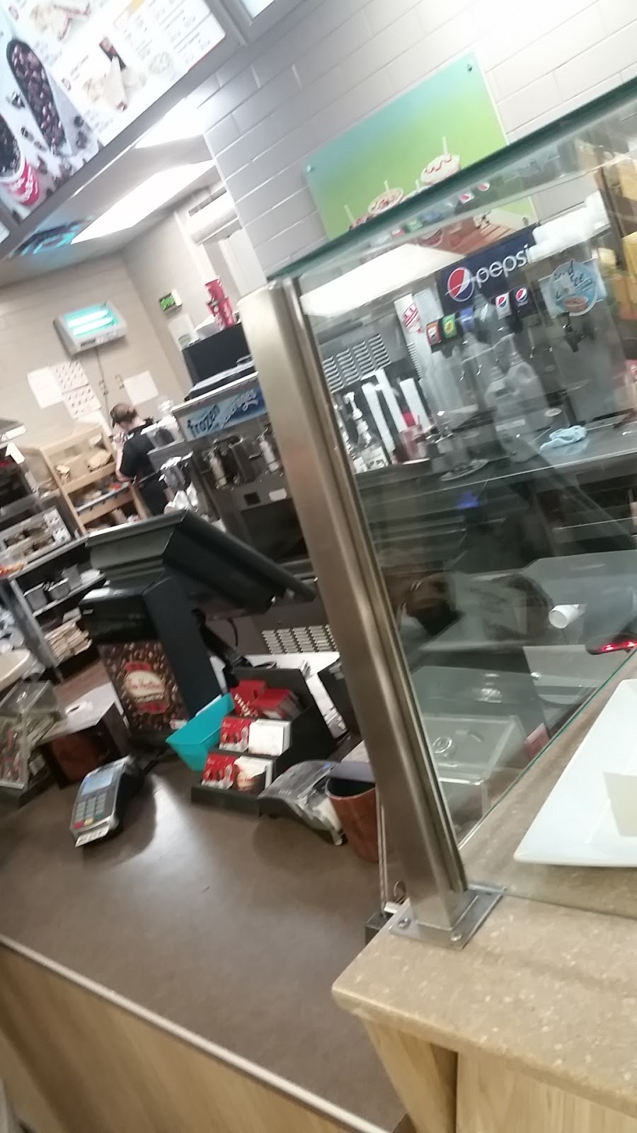 Tim Hortons | restaurant | 109 Bennett Dr, Caribou, ME 04736, USA | 2074920363 OR +1 207-492-0363