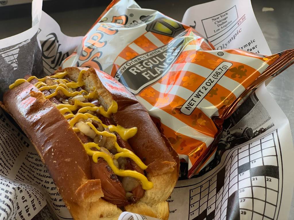 Burger Box | restaurant | 1316 Government St, Ocean Springs, MS 39564, USA | 2282814384 OR +1 228-281-4384