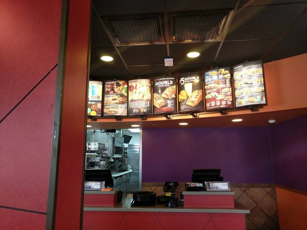 Taco Bell | meal takeaway | 701 W Pike St, Goshen, IN 46526, USA | 5745341480 OR +1 574-534-1480