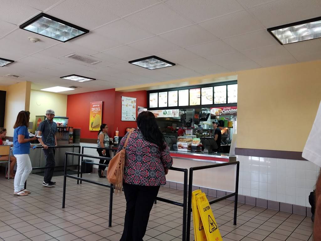 Del Taco | meal takeaway | 102 N Sunrise Way, Palm Springs, CA 92262, USA | 7603225143 OR +1 760-322-5143