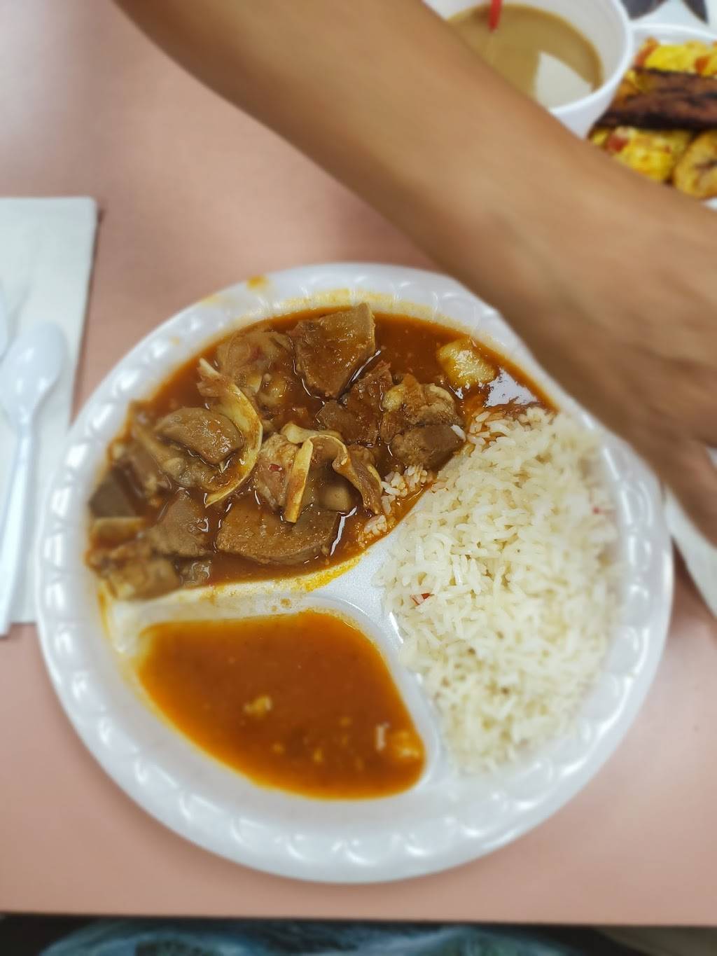 El Venado Bakery and Restaurant | bakery | 1007 S Alvarado St, Los Angeles, CA 90006, USA | 2133893823 OR +1 213-389-3823