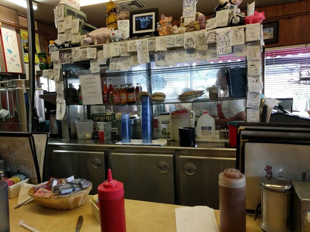 Nicks Cafe | cafe | 1300 N Spring St, Los Angeles, CA 90012, USA | 3232221450 OR +1 323-222-1450