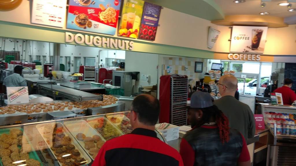 Krispy Kreme | bakery | 798 Campbell Ln, Bowling Green, KY 42104, USA | 2707823280 OR +1 270-782-3280