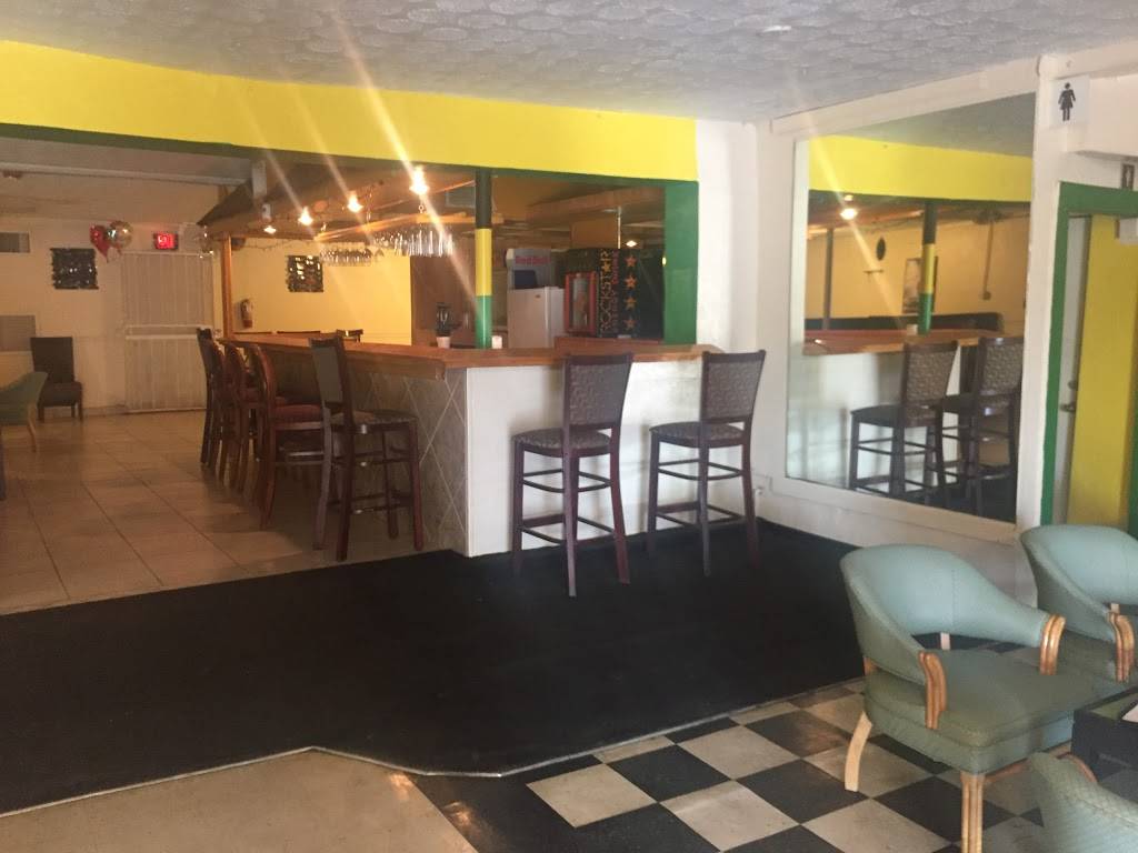 Jamaican American Soul Food Restaurant | restaurant | 2025 Dr Martin Luther King Way, Sarasota, FL 34234, USA | 9412605723 OR +1 941-260-5723