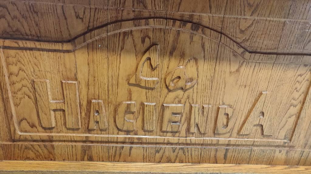 La Hacienda | restaurant | 515 S Park St, Madison, WI 53715, USA | 6082558227 OR +1 608-255-8227