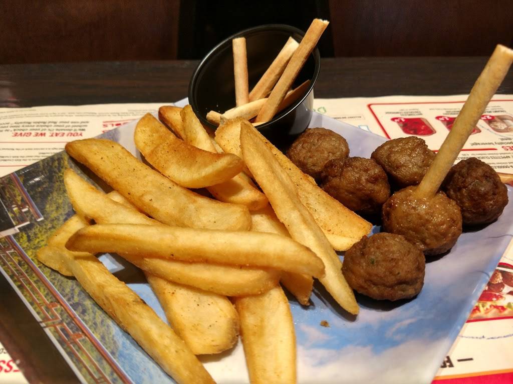 Red Robin Gourmet Burgers and Brews | restaurant | 250 Granite St Unit 1094E, Braintree, MA 02184, USA | 7813486103 OR +1 781-348-6103