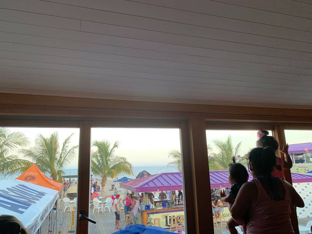 Martells Lobster House | restaurant | 310 Boardwalk, Point Pleasant Beach, NJ 08742, USA | 7328920131 OR +1 732-892-0131