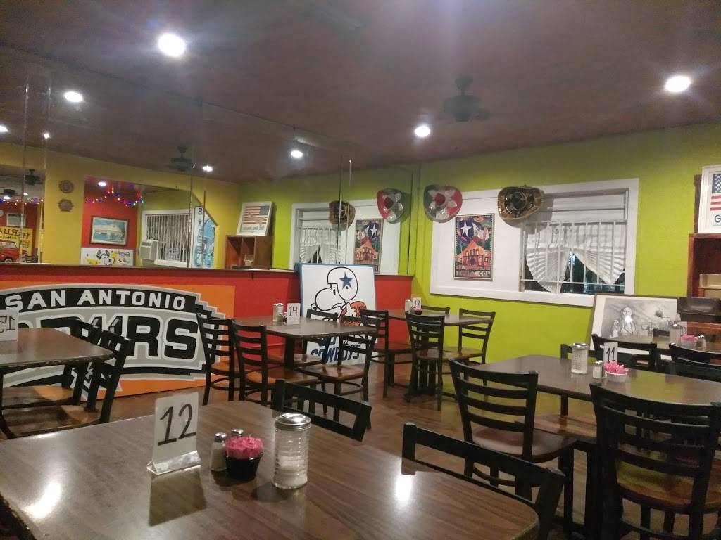 Susanas Mexican Restaurant And Catering | restaurant | 2223 S Zarzamora St, San Antonio, TX 78207, USA | 2103689340 OR +1 210-368-9340
