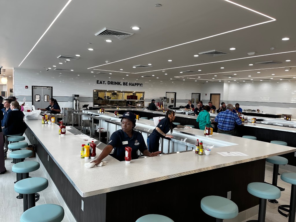 Sadies Diner | restaurant | 10565 Daimler Benz Blvd, Vance, AL 35490, USA | 6592613010 OR +1 659-261-3010