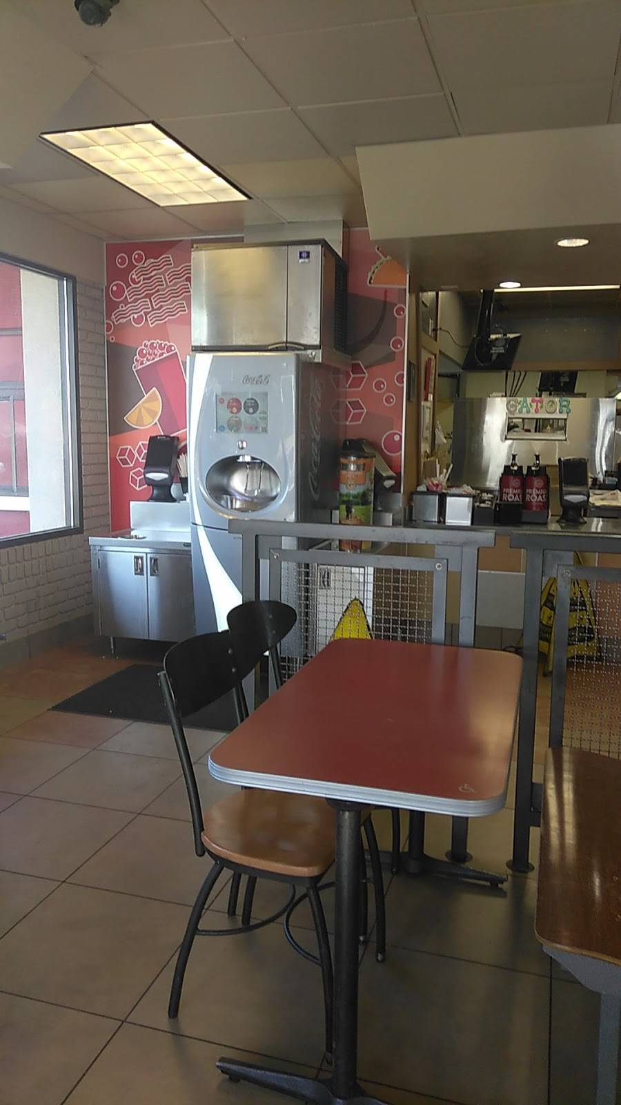 Jack in the Box | restaurant | 2701 W Camelback Rd, Phoenix, AZ 85017, USA | 6022490170 OR +1 602-249-0170