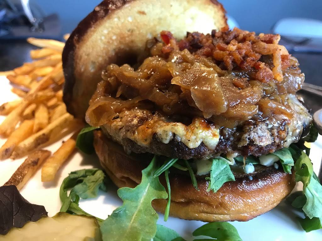 Republic Gastropub | restaurant | 13230 Pawnee Dr #115, Oklahoma City, OK 73114, USA | 4056075900 OR +1 405-607-5900