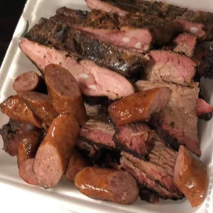Jubes Smokehouse | restaurant | 1900 S Edgewood Terrace, Fort Worth, TX 76105, USA | 8177790235 OR +1 817-779-0235