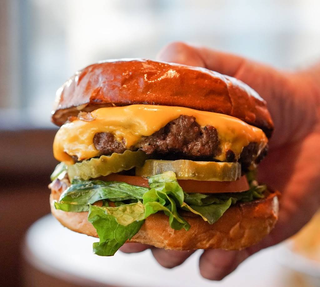 Hook Burger | restaurant | 1811 N Rose Ave, Oxnard, CA 93036, USA | 8059818636 OR +1 805-981-8636