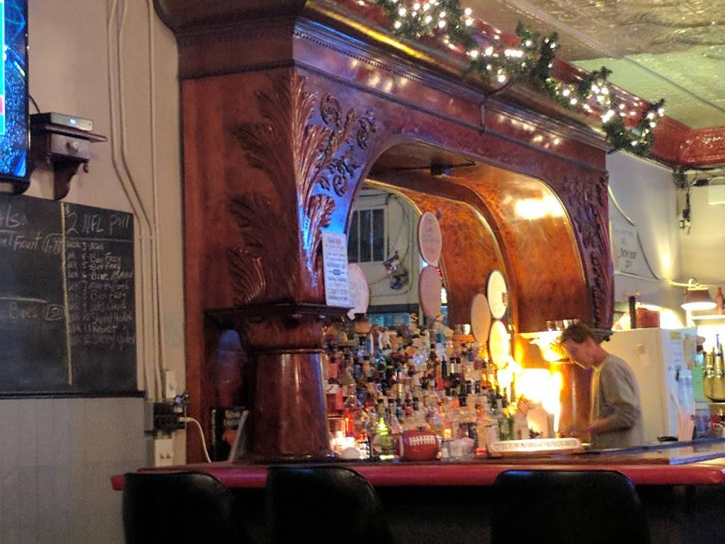 Crazy Lady Restaurant & Bar | restaurant | 1116, 128 E Lima St, Forest, OH 45843, USA | 4192733094 OR +1 419-273-3094