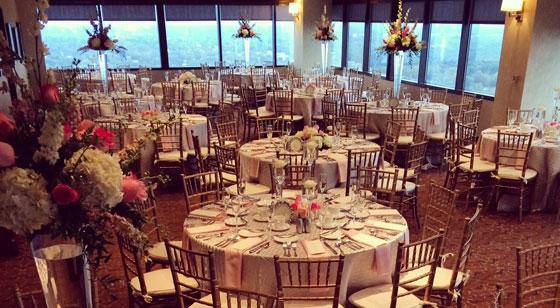 Skyline Club - Southfield | restaurant | 2000 Town Center, Southfield, MI 48075, USA | 2483509898 OR +1 248-350-9898