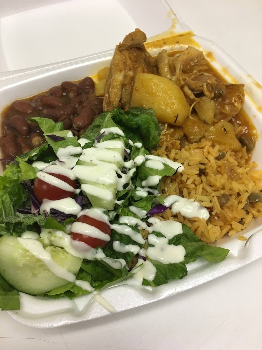 La Fonda | restaurant | 7 Neponset St, Worcester, MA 01606, USA | 7746159069 OR +1 774-615-9069