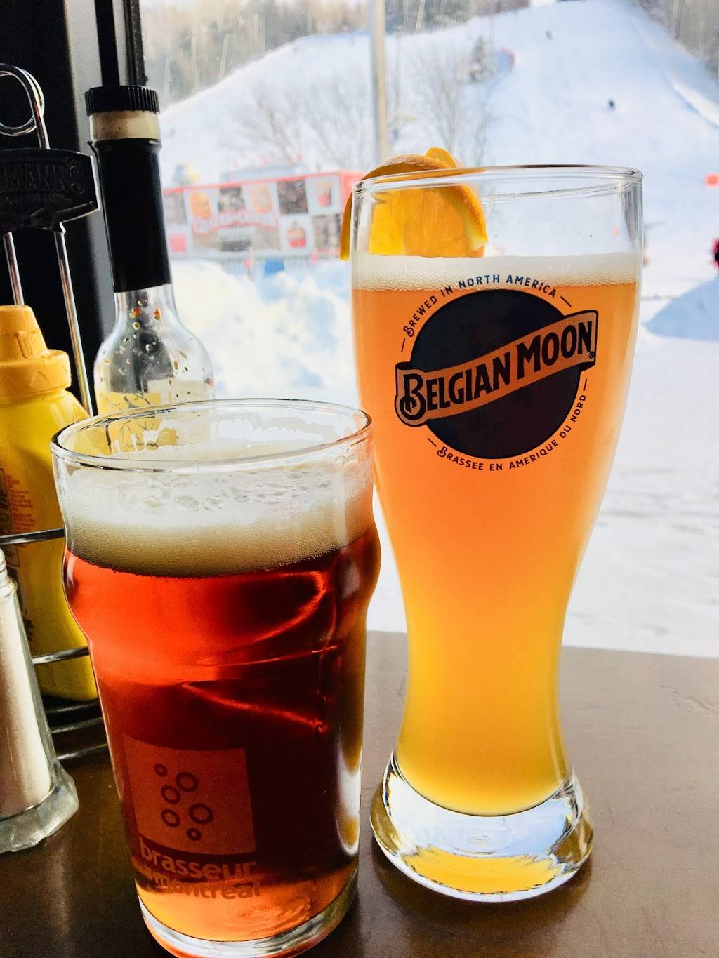 T-Bar 70 | restaurant | 350 Avenue St Denis, Saint-Sauveur, QC J0R 1R3, Canada | 4502274671 OR +1 450-227-4671