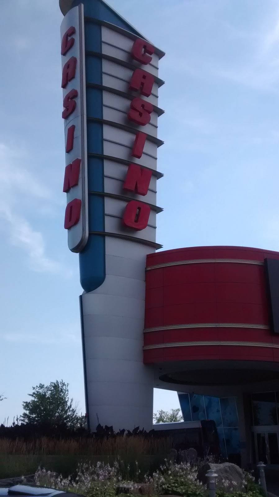 Shorelines Casino Thousand Islands | restaurant | 380 ON-2, Gananoque, ON K7G 2V4, Canada | 6133826800 OR +1 613-382-6800