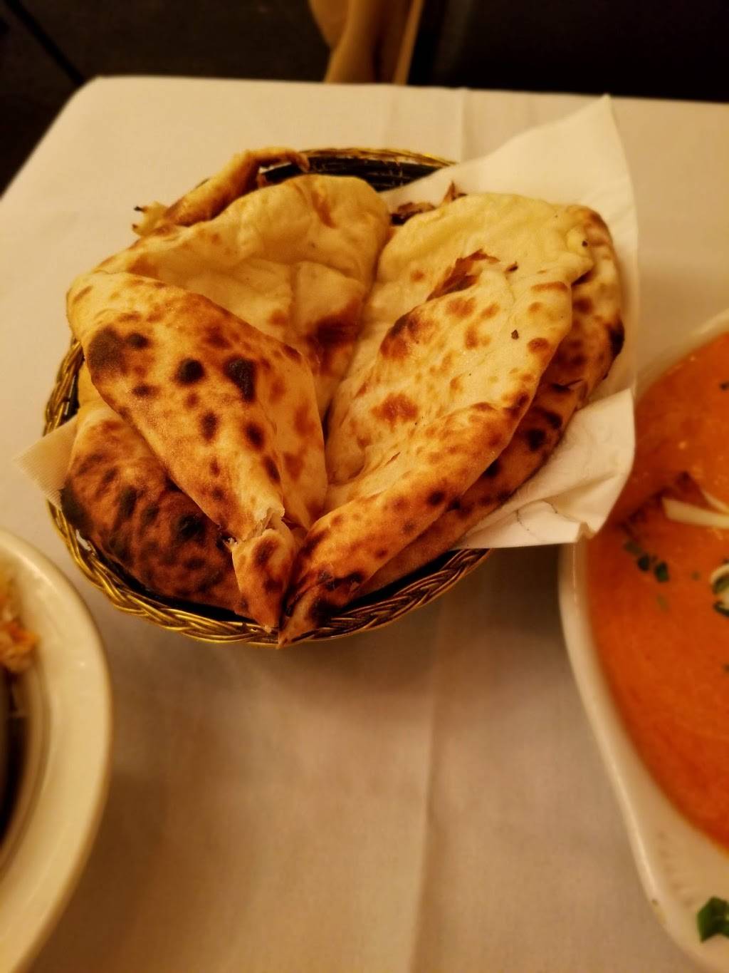 Aatish On the Hill | restaurant | 4322, 609 Pennsylvania Ave SE, Washington, DC 20003, USA | 2027335026 OR +1 202-733-5026