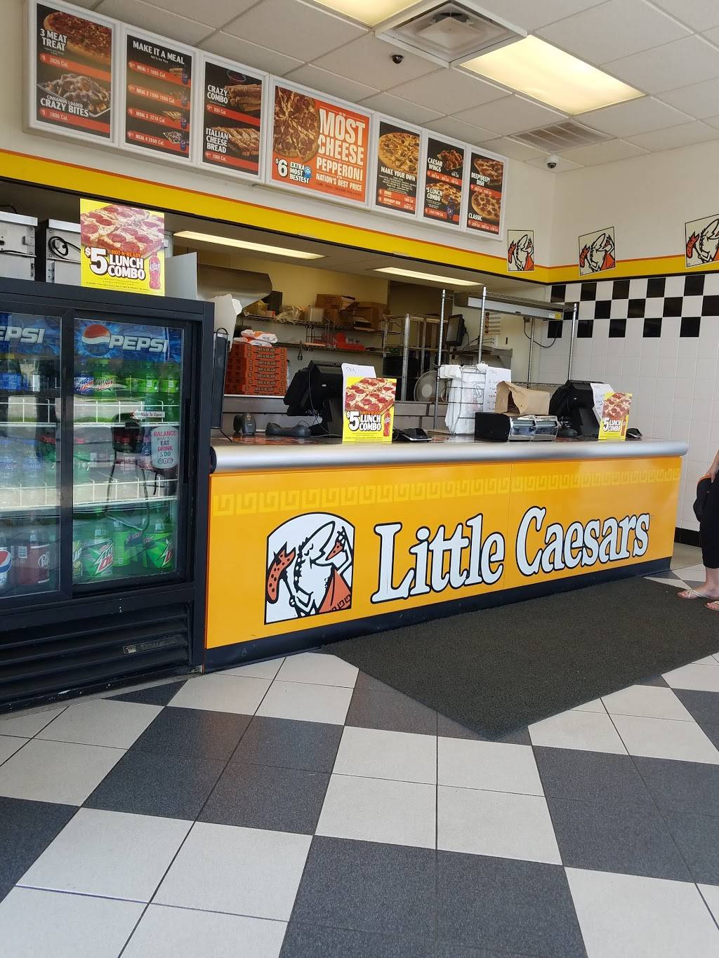 Little Caesars Pizza | meal takeaway | 510 Master St, Corbin, KY 40701, USA | 6065289998 OR +1 606-528-9998