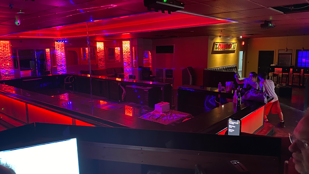 Diamond Club Cabaret & Restaurant | restaurant | 673 Hunts Point Ave, The Bronx, NY 10474, USA | 9144692587 OR +1 914-469-2587