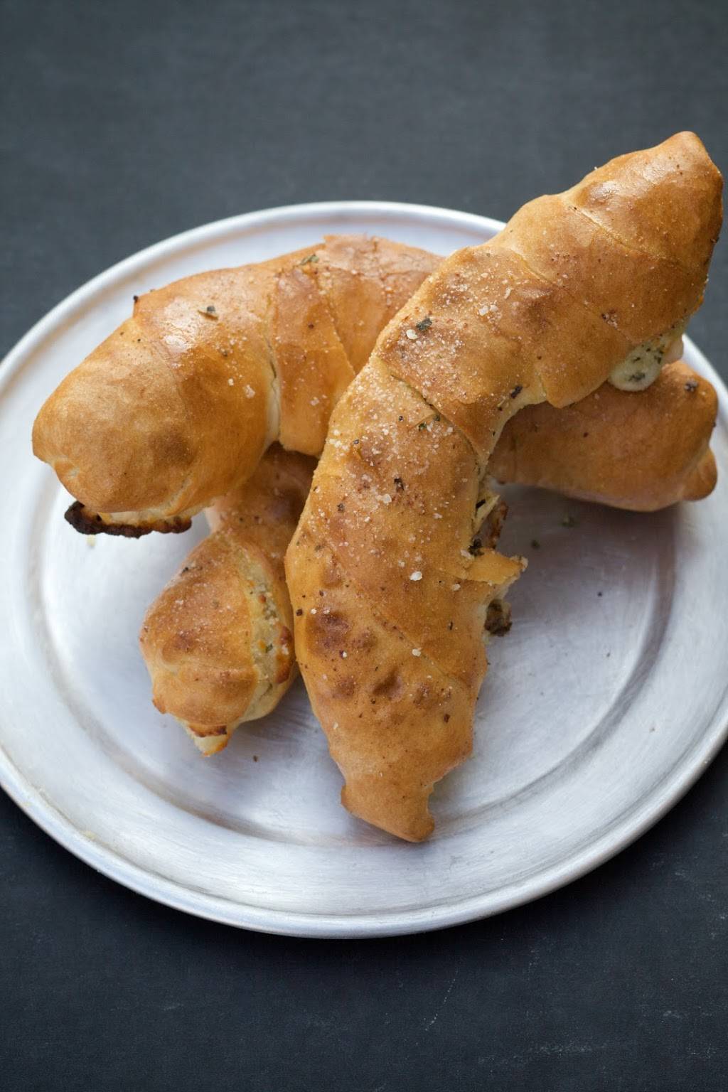 DoubleDaves Pizzaworks | restaurant | 5514 Lone Star Pkwy #101, San Antonio, TX 78253, USA | 2107564333 OR +1 210-756-4333