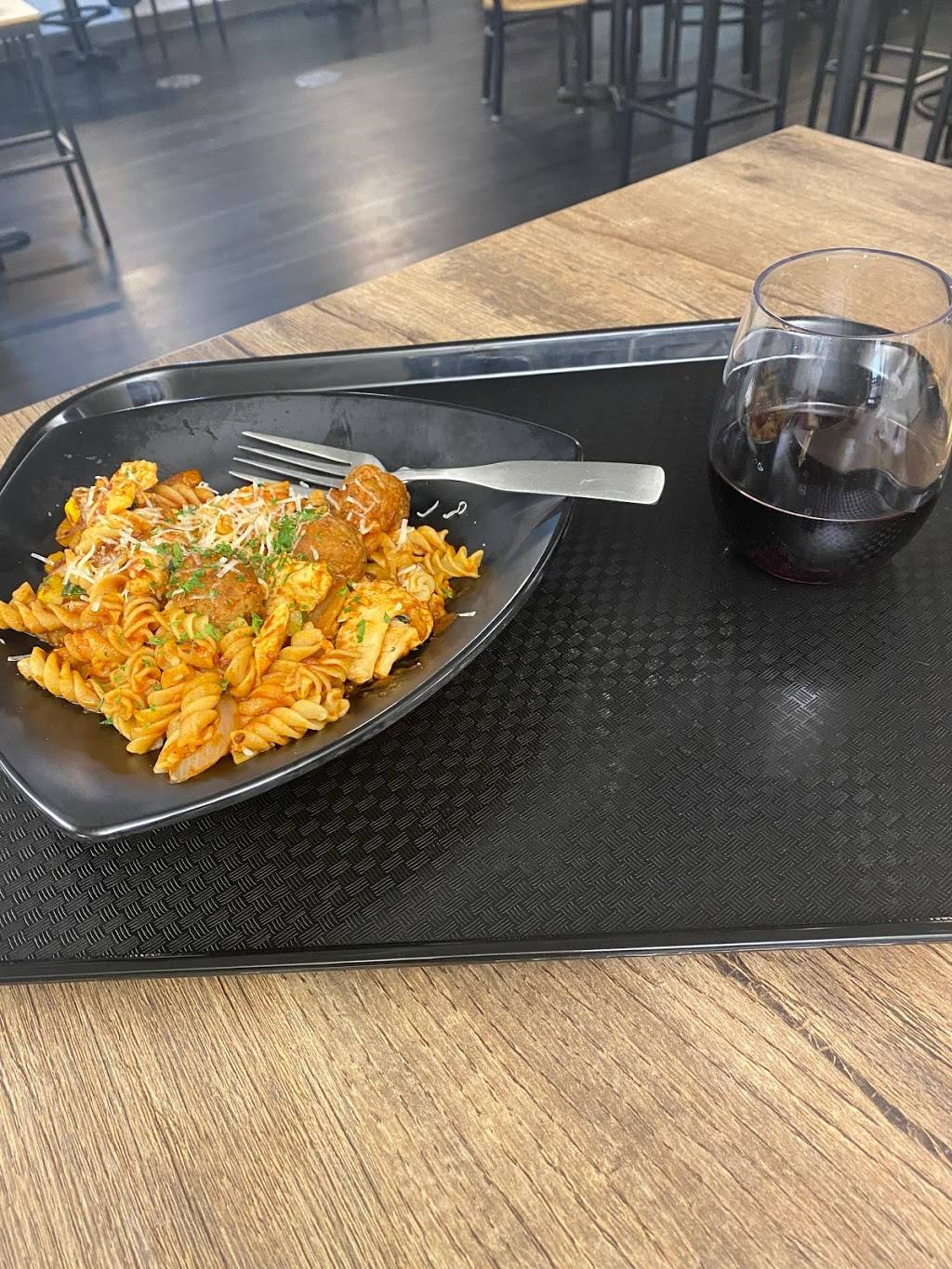 Tua Pasta Milwaukee | restaurant | 100 E Wisconsin Ave LL101, Milwaukee, WI 53202, USA | 4149884016 OR +1 414-988-4016