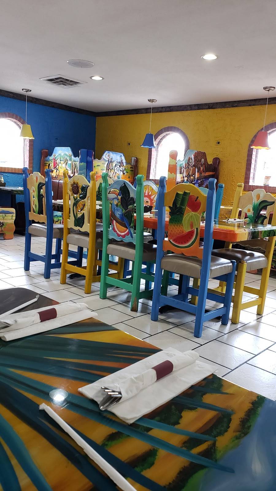 El Vaquero Mexican Restaurant | restaurant | 5414 Bardstown Rd, Louisville, KY 40291, USA | 5024097819 OR +1 502-409-7819