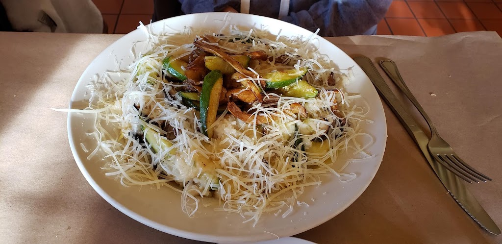 La Trattoria | restaurant | 30 Sunnybrae Center, Arcata, CA 95521, USA | 7078226101 OR +1 707-822-6101