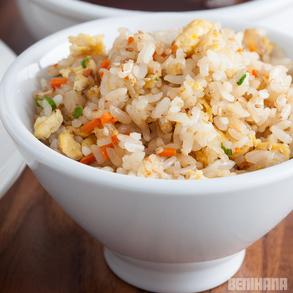 Benihana | restaurant | 875 N Michigan Ave, Chicago, IL 60611, USA | 3127803110 OR +1 312-780-3110