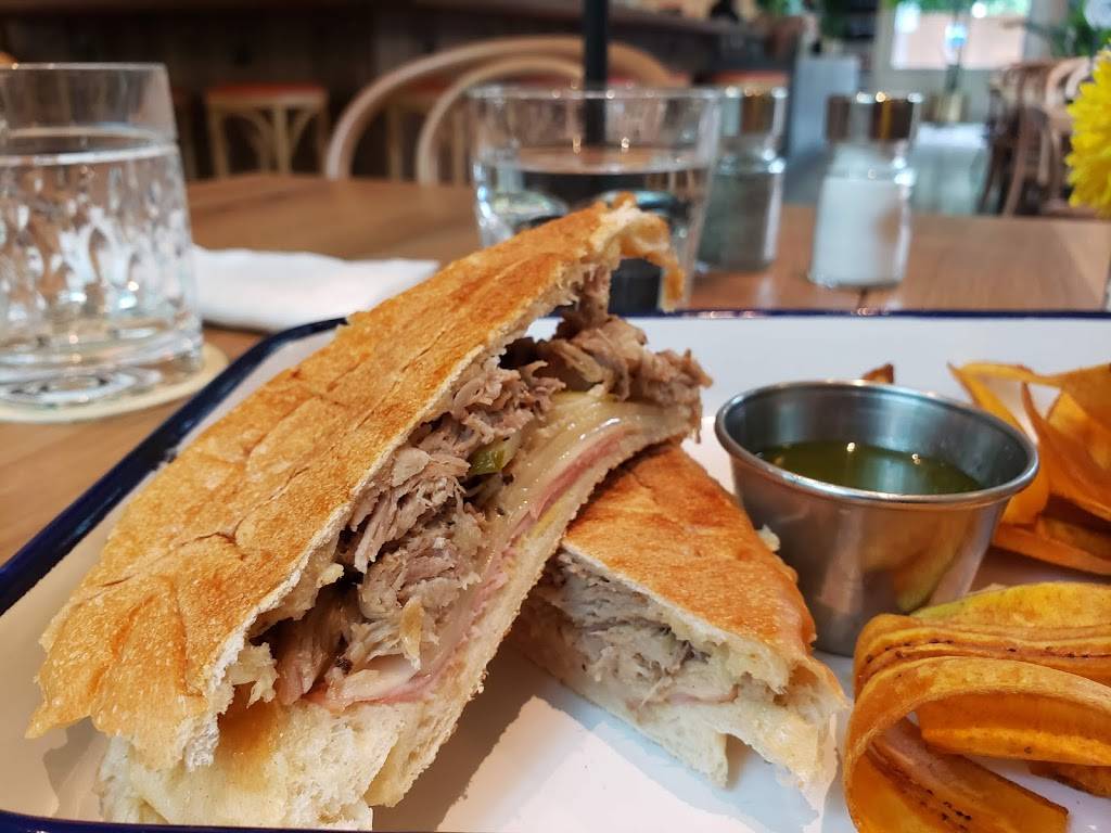 Tropicales | restaurant | 2132 Bissonnet St Suite 100, Houston, TX 77005, USA | 8326497974 OR +1 832-649-7974